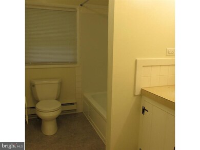 139 Maple Ave unit 1, Dublin, PA 18917 - photo 5