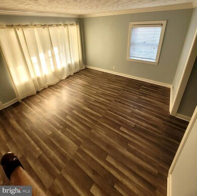 827 Jeannette Ave, Dundalk, MD 21222 - photo 3