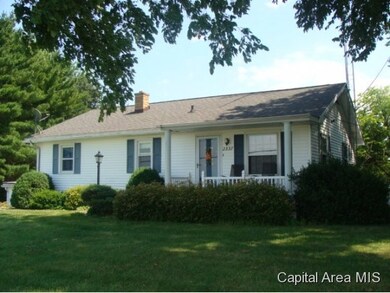 2337 Mound Rd, Jacksonville, IL 62650 - photo 4