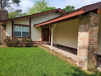16926 Paint Rock Rd, Friendswood, TX 77546 - photo 2