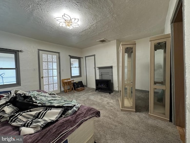 104 Wolcott St, Harrington, DE 19952 - photo 2