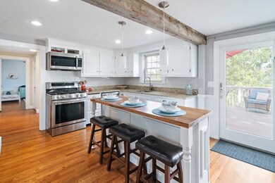 94 Pleasant St, Wakefield, MA 01880 - photo 6