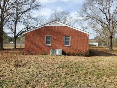 6382 Nc Highway 20, Lumber Bridge, NC 28357 - photo 5