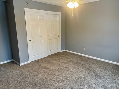 74 Tennis Plaza Rd unit 32, Dracut, MA 01826 - photo 6