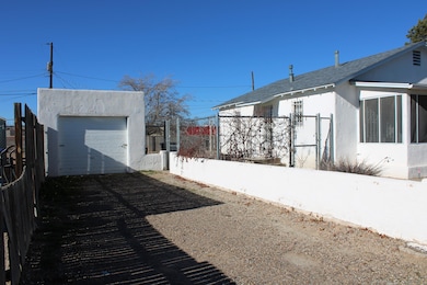 201 52nd St SW, Albuquerque, NM 87105 - photo 6