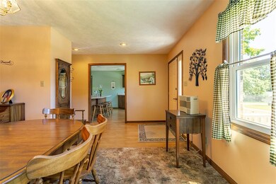 8620 Sunny Brook Dr, Evansville, IN 47725 - photo 3