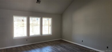 3220 E Lincoln St, Broken Arrow, OK 74014 - photo 5