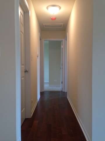 85 Sparrow Rd, Carpentersville, IL 60110 - photo 5