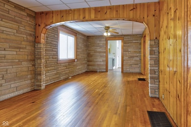 2120 George St, Anderson, IN 46016 - photo 2