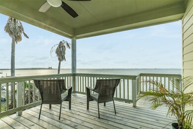8002 Channelview Dr, Galveston, TX 77554 - photo 3