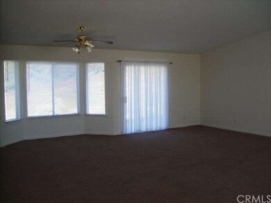 Bay window dining area and slider to back patio