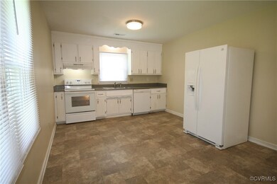 4818 Glen Tara Dr, Midlothian, VA 23112 - photo 6