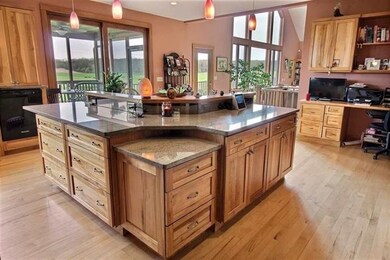 6085 Purcell Rd, Oregon, WI 53575 - photo 7