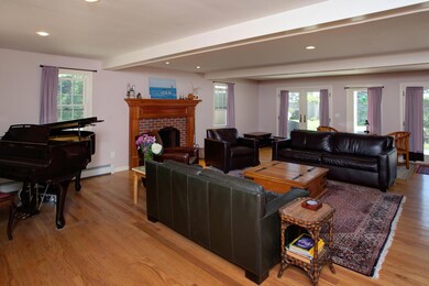 1 Thayer St, East Falmouth, MA 02536 - photo 5
