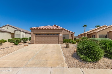 15844 W Arrowhead Dr, Surprise, AZ 85374 - photo 3