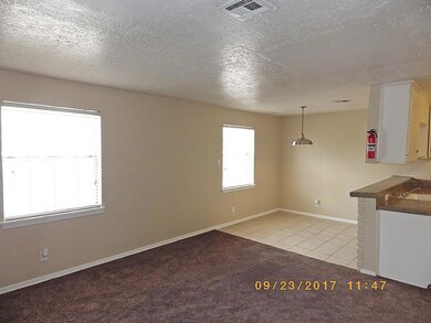 4503 Werner St unit 18, Houston, TX 77022 - photo 2
