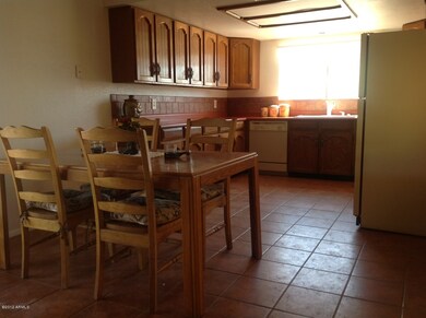 Eat In Kitchen