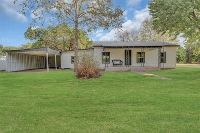 401 W 1st St, Erick, OK 73645 - photo 2