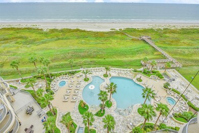 Beautiful views of the pool and the beach from you