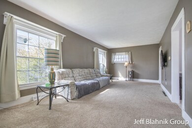 212 N Hudson St SE, Lowell, MI 49331 - photo 7