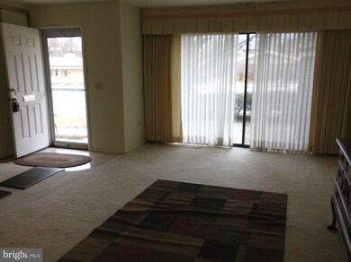 3165 Adderley Ct, Silver Spring, MD 20906 - photo 2