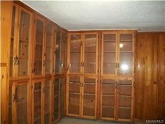 Lots of Built Ins