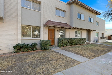 225 N Standage unit 77-2