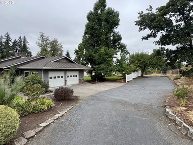 35929 Enterprise Rd, Creswell, OR 97426 - photo 4