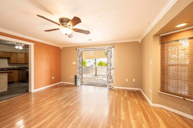 3206DuckAve-0141 (14 of 37)