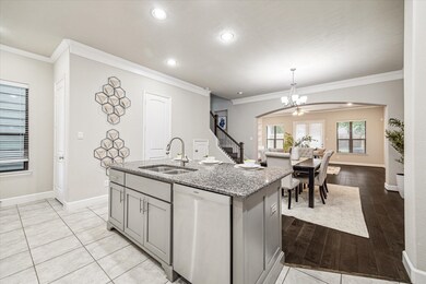 Large kitchen island with sink.