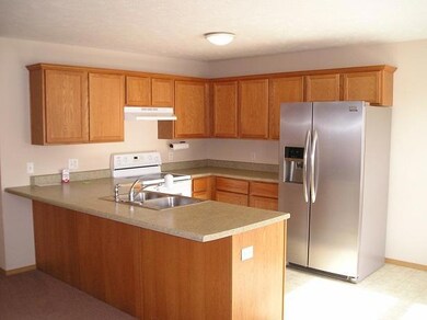 410 Daniel Dr, Nixa, MO 65714 - photo 3