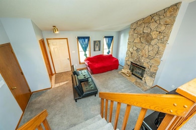 509 53rd St, West Des Moines, IA 50266 - photo 2