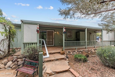 23117 W Staghorn Ln, Congress, AZ 85332 - photo 6