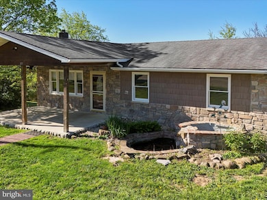 155 Cypress Dr, Keyser, WV 26726 - photo 2