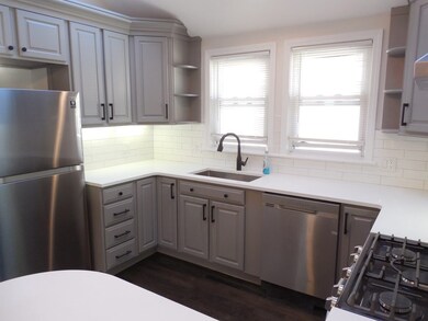 96 Walnut St unit 2, Watertown, MA 02472 - photo 5