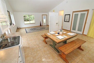 unlisted-address, Blaine, WA 98230 - photo 7