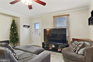 976 Martin Rd, Essex, MD 21221 - photo 6