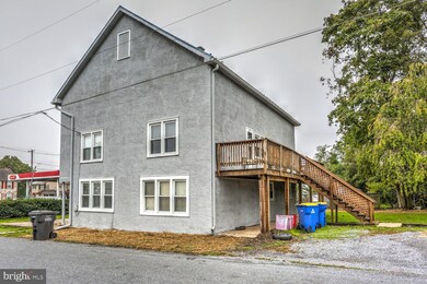 749 Vine St, Honey Brook, PA 19344 - photo 4