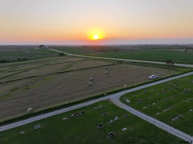 Lot 4 296th Chapel Hill St, Logan, IA 51546 - photo 4