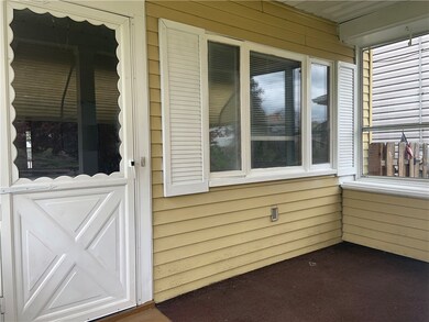 233 6th Ave, New Kensington, PA 15068 - photo 2