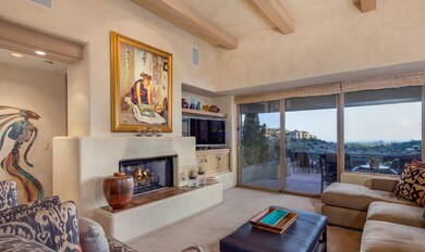 007_Living Room Views