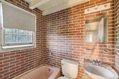 2025-10-23_1321_11th_st-srm-08