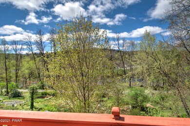 716 Hudson St, Hawley, PA 18428 - photo 4