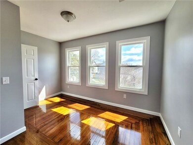 121 Lowden St unit 1, Pawtucket, RI 02860 - photo 5