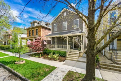 04_195 E Gates St,