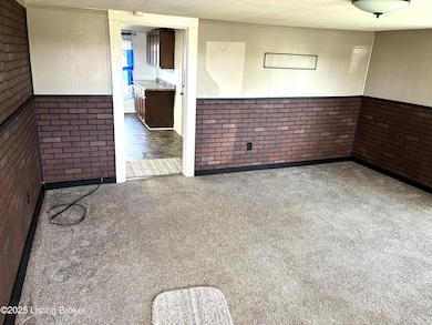 7946 Bagdad Rd, Bagdad, KY 40003 - photo 3