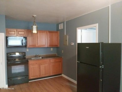 2153 Post St unit 4, Jacksonville, FL 32204 - photo 2