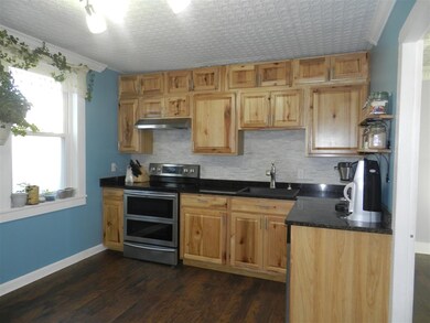 6 Chestnut St, Pittsfield, NH 03263 - photo 7