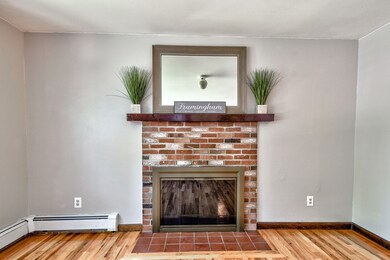 1001 Waverly St, Framingham, MA 01702 - photo 5