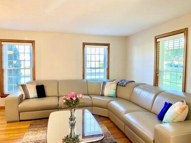 5 Penny Ln, Nashua, NH 03062 - photo 2